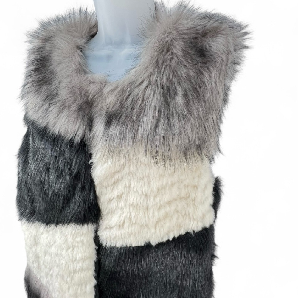 Steve Madden Faux Fur Patchwork Color Block Vest Women Size Med/Large EUC - Picture 2 of 12